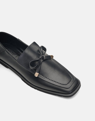 Fiyonk Detaylı Kadın Babet | Pany -  Siyah - Jorbinol