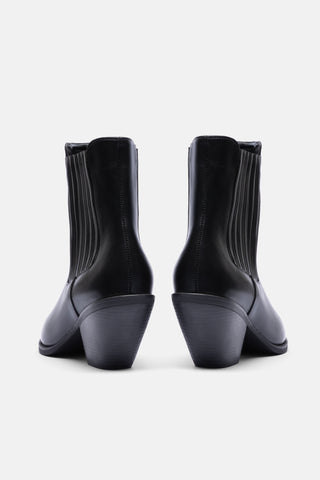 Sivri Burunlu Western Bot | Nora - Siyah