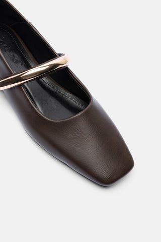 Metal Tokalı Yumuşak Deri Babet | Mila - Kahverengi