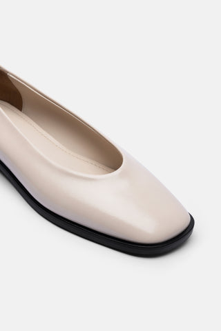 Küt Burunlu Kadın Babet Ayakkabı | Alora - Bej