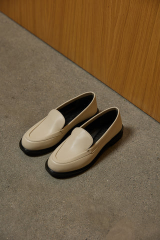 Oval Burun Klasik Loafer | Blok - Bej